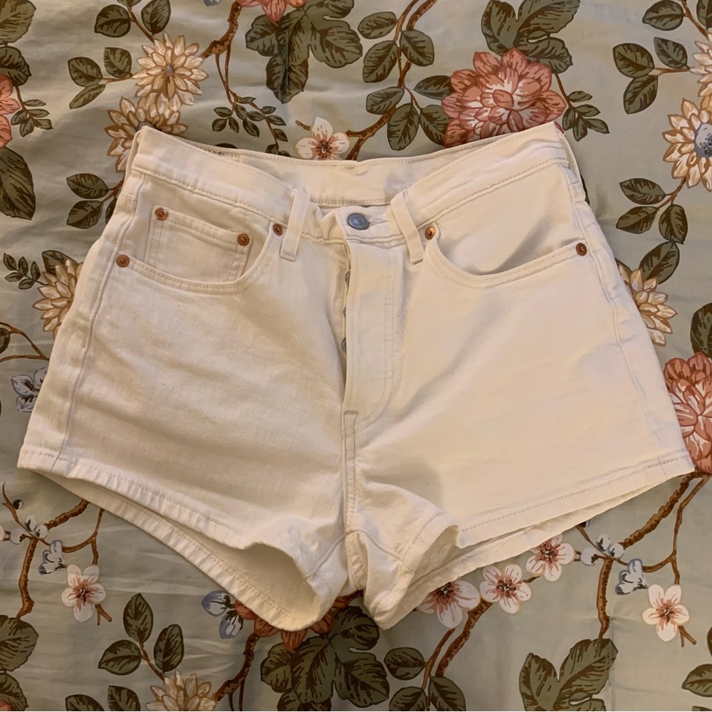 Levi’s 501 Cream Denim Shorts